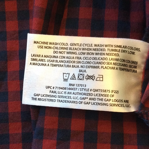 - GAP men’s long sleeved button down casual poplin shirt. - Picture 11 of 11